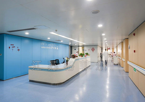 ���ى���