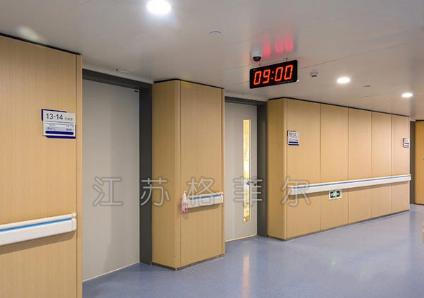 ���ى���