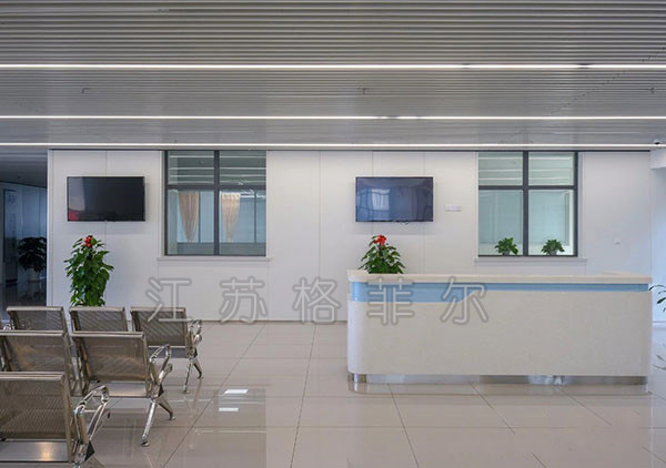 ���ى���